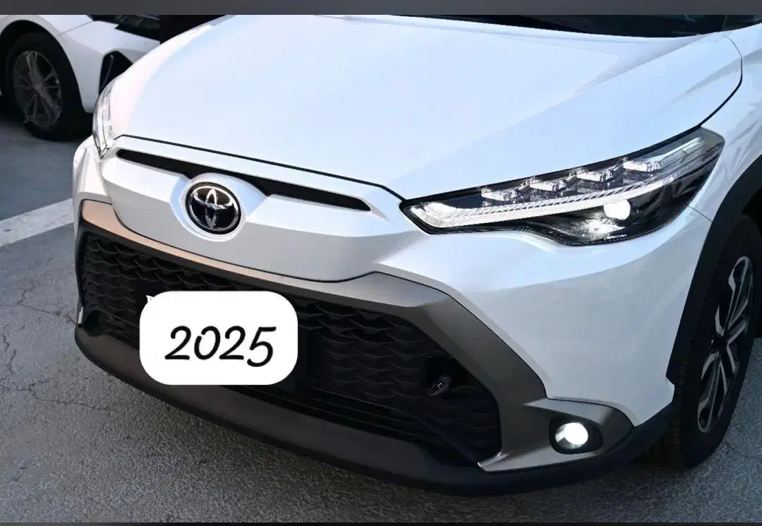 خودرو تویوتا، فرانت لندر آگهی ann_21282659