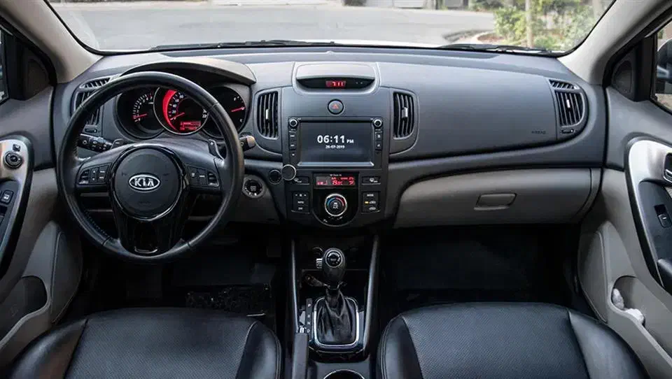 خودرو کیا، سراتو مونتاژ آگهی ann_21283696