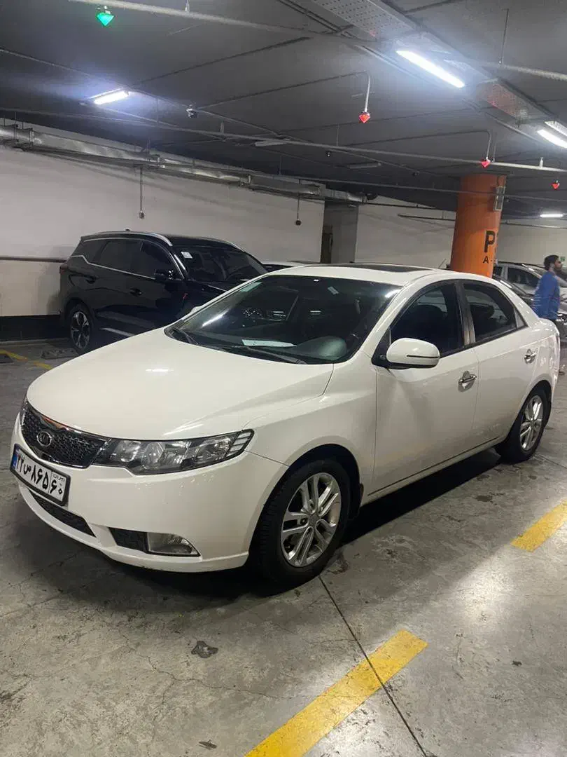 خودرو کیا، سراتو مونتاژ آگهی ann_21285072