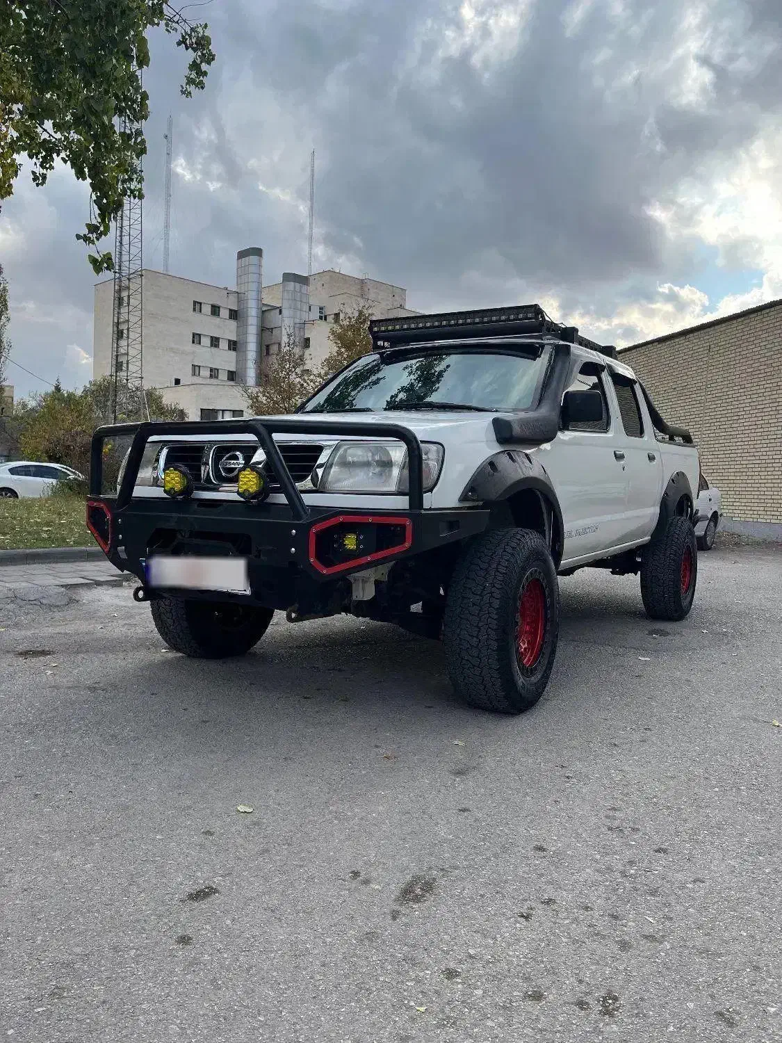 خودرو نیسان، پیکاپ دو کابین آگهی ann_21289830