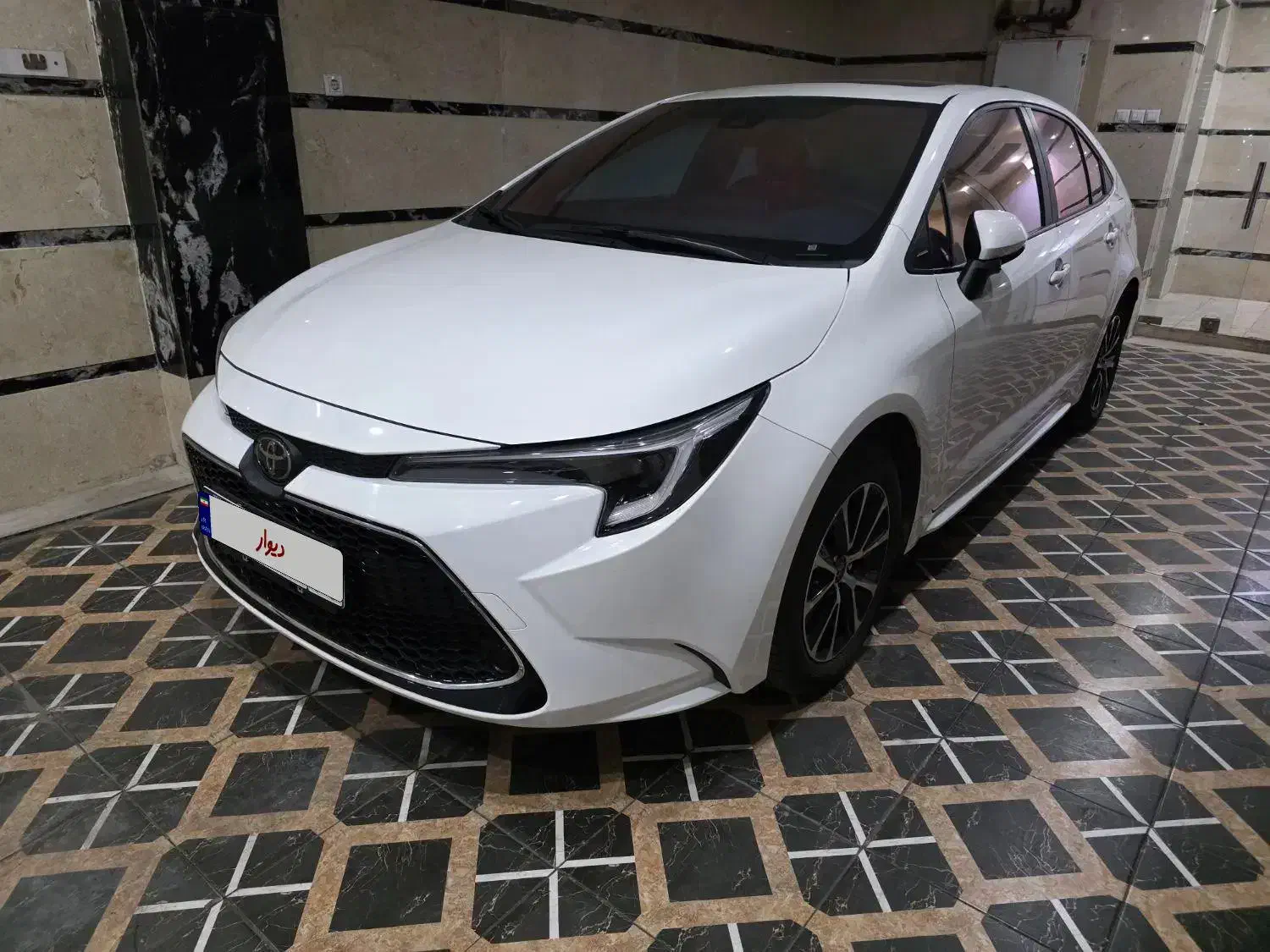 خودرو تویوتا، لوین آگهی ann_21291945