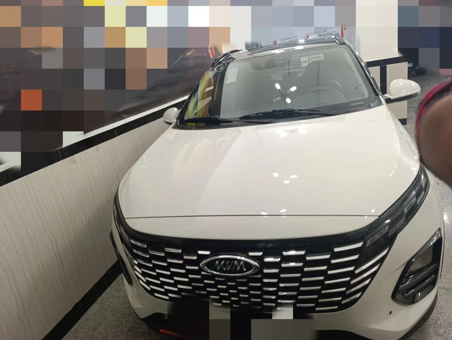 خودرو ام وی ام، X33 کراس آگهی ann_21305195