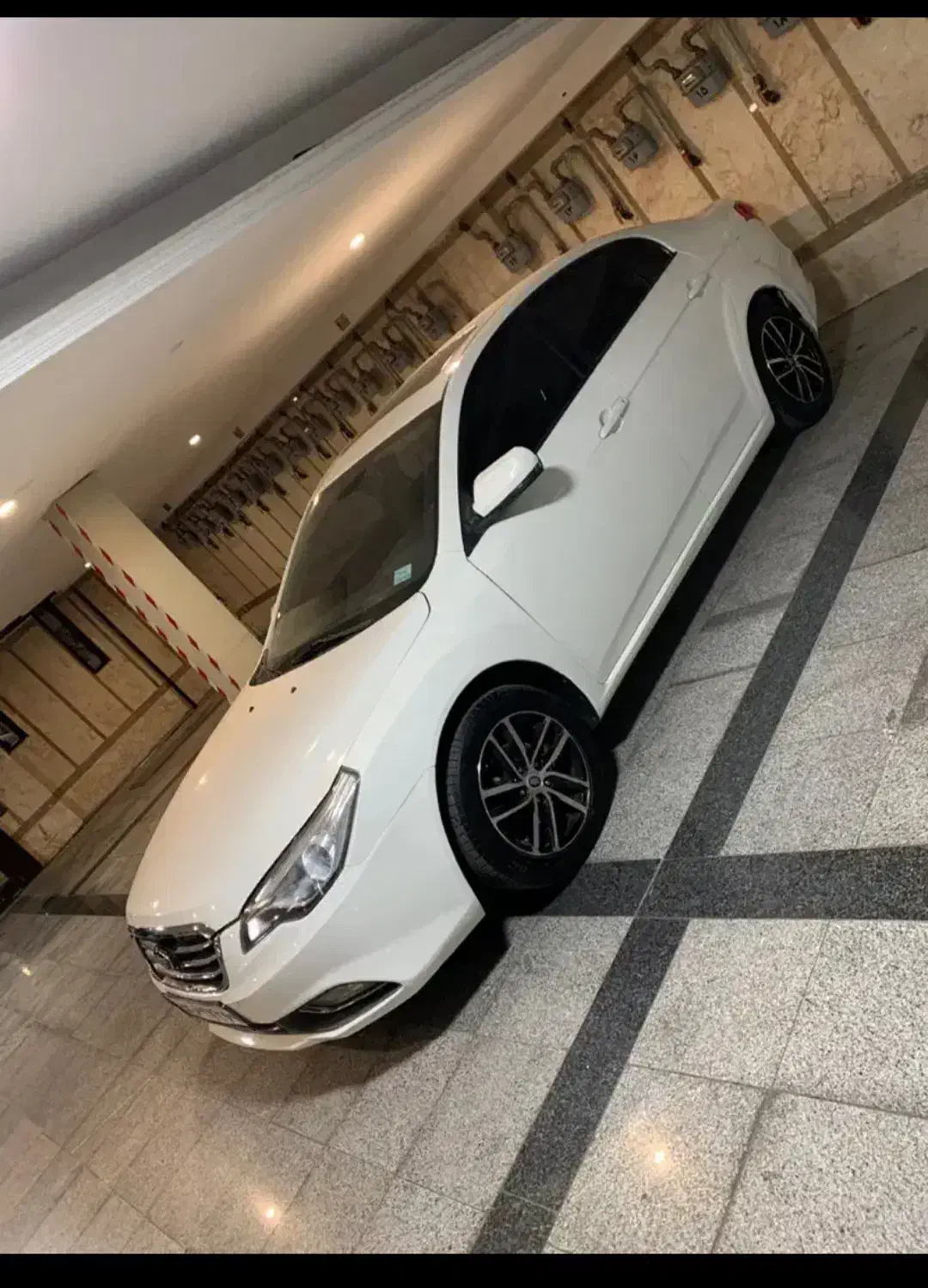 خودرو بسترن، B50F آگهی ann_21327496