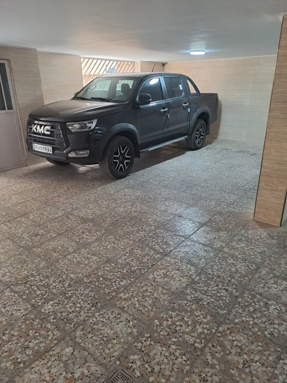 خودرو کی ام سی، T8 آگهی ann_21337025