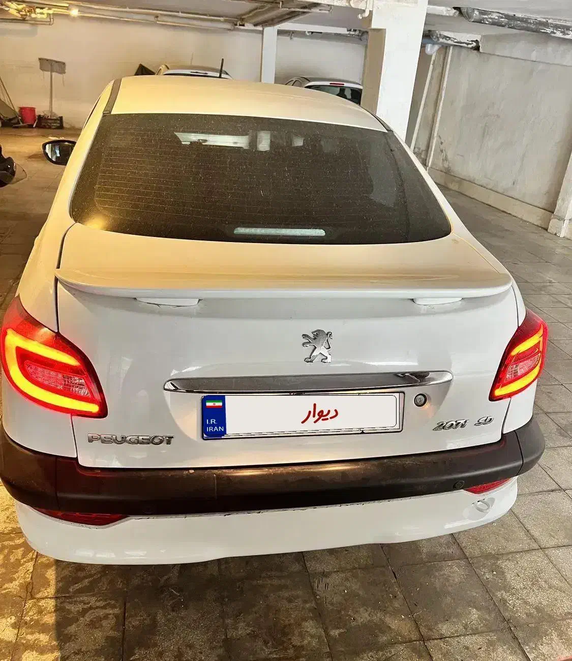 خودرو پژو، ۲۰۷ صندوق دار آگهی ann_21341676