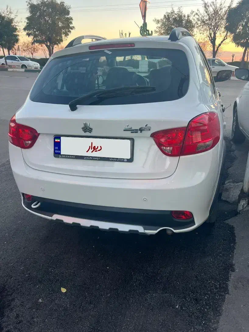 خودرو کوییک، معمولی آگهی ann_21382726