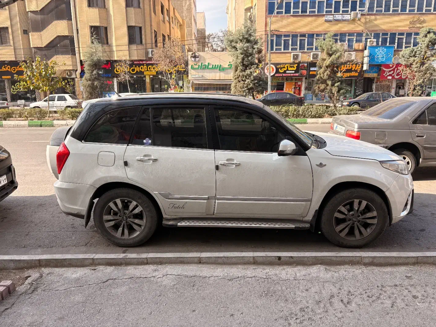 خودرو ام وی ام، X33 آگهی ann_21382961