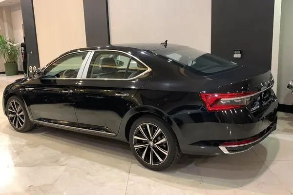 خودرو اشکودا، سوپرب آگهی ann_21437481