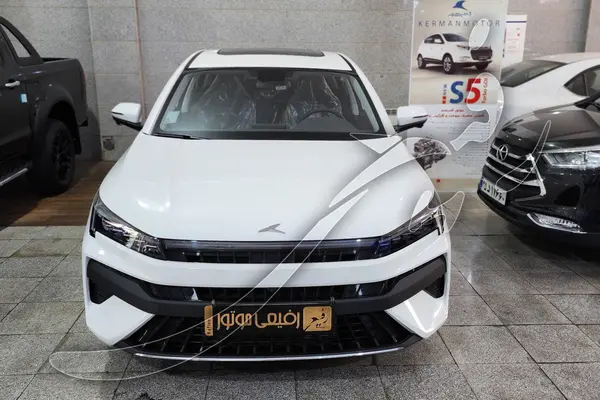 خودرو کی ام سی، J7 آگهی ann_21439609