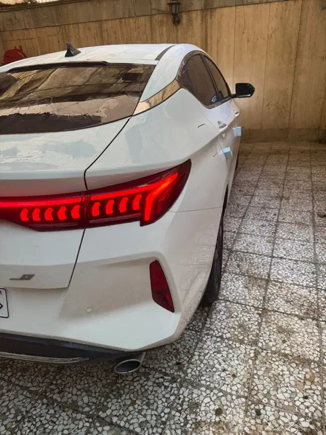 خودرو کی ام سی، J7 آگهی ann_21440114