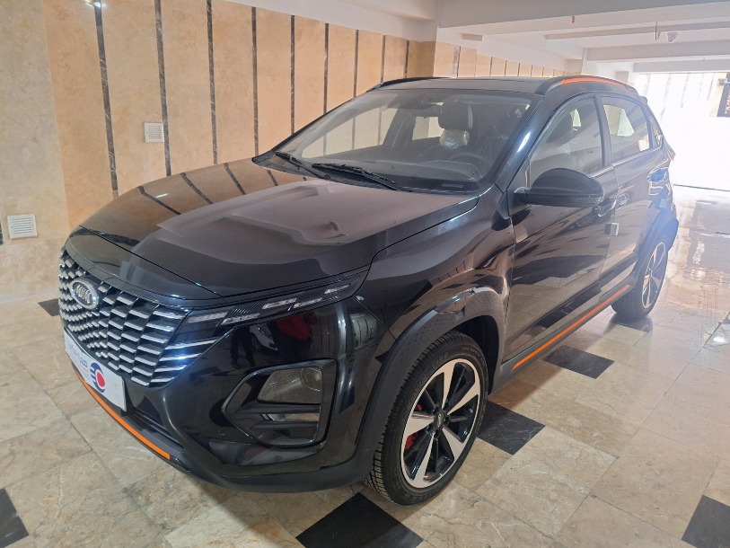 خودرو ام وی ام، X33 کراس آگهی ann_21453903