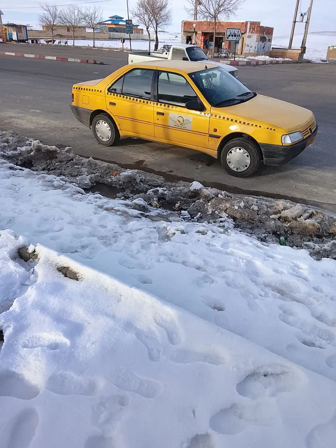 خودرو پژو، روآ آگهی ann_21470181