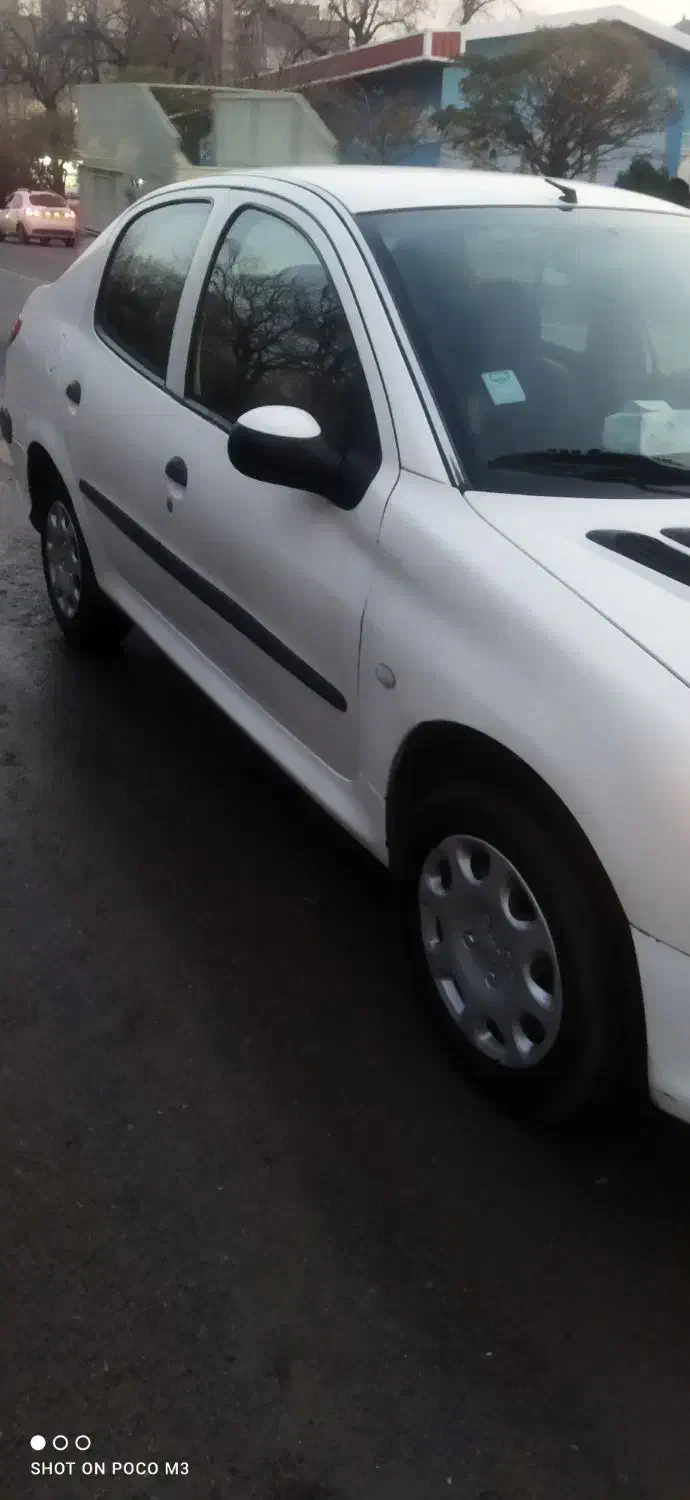 خودرو پژو، ۲۰۶ صندوق دار آگهی ann_21471254