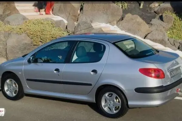 خودرو پژو، ۲۰۶ صندوق دار آگهی ann_21474808