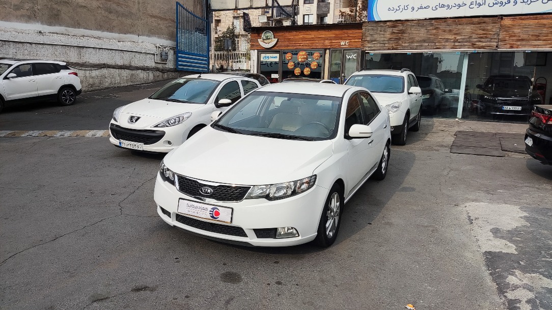 خودرو کیا، سراتو مونتاژ آگهی ann_21536514