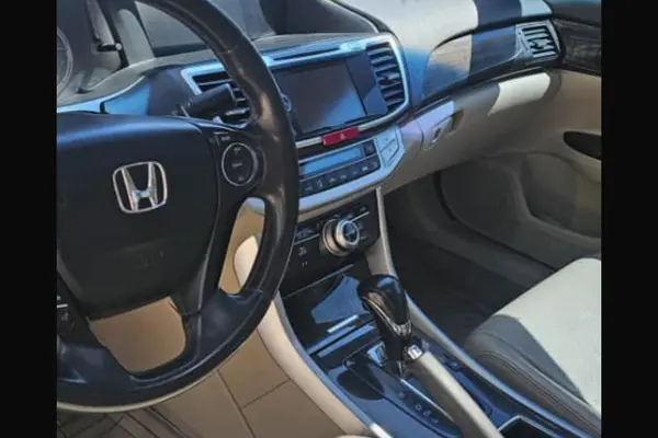 خودرو هوندا، آکورد آگهی ann_22159486