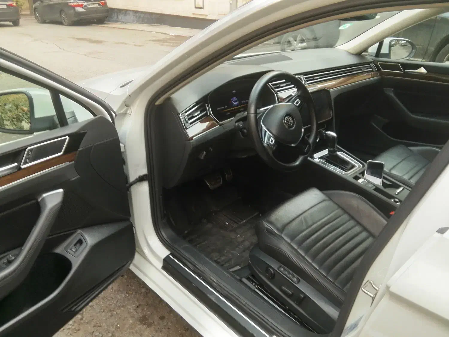 خودرو فولکس، پاسات آگهی ann_22221772