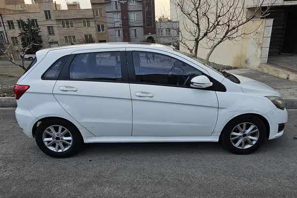 خودرو بایک، سابرینا مونتاژ آگهی ann_22261333