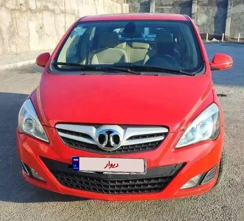 خودرو بایک، سابرینا مونتاژ آگهی ann_22356620