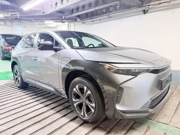 خودرو تویوتا، bZ4X آگهی ann_22435103