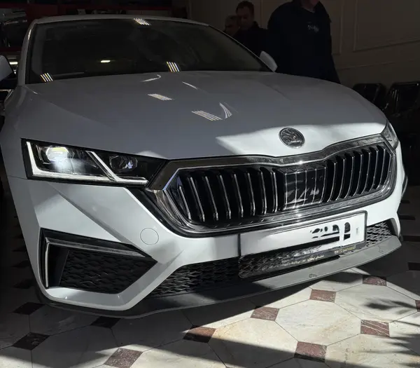 خودرو اشکودا، اوکتاویا آگهی ann_22443336