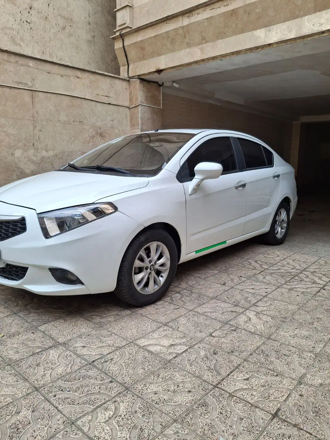 خودرو برلیانس، H230 آگهی ann_22456797