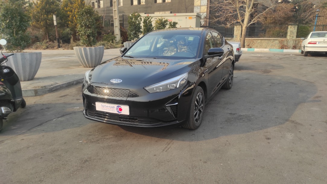 خودرو کی ام سی، EJ7 آگهی ann_22460087