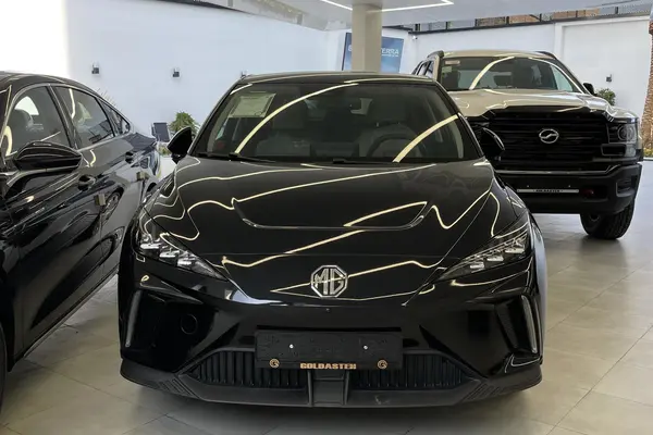 خودرو ام جی، 4EV آگهی ann_22460876