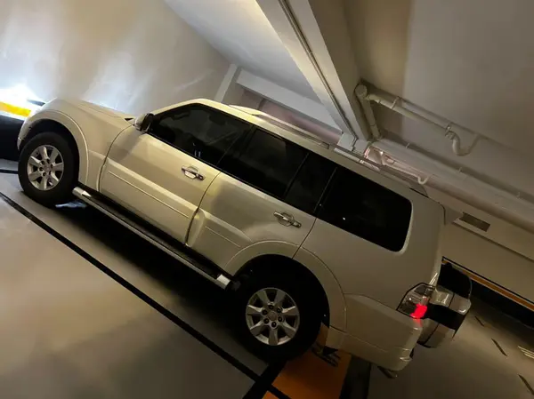 خودرو میتسوبیشی، پاجرو چهار درب آگهی ann_22476375