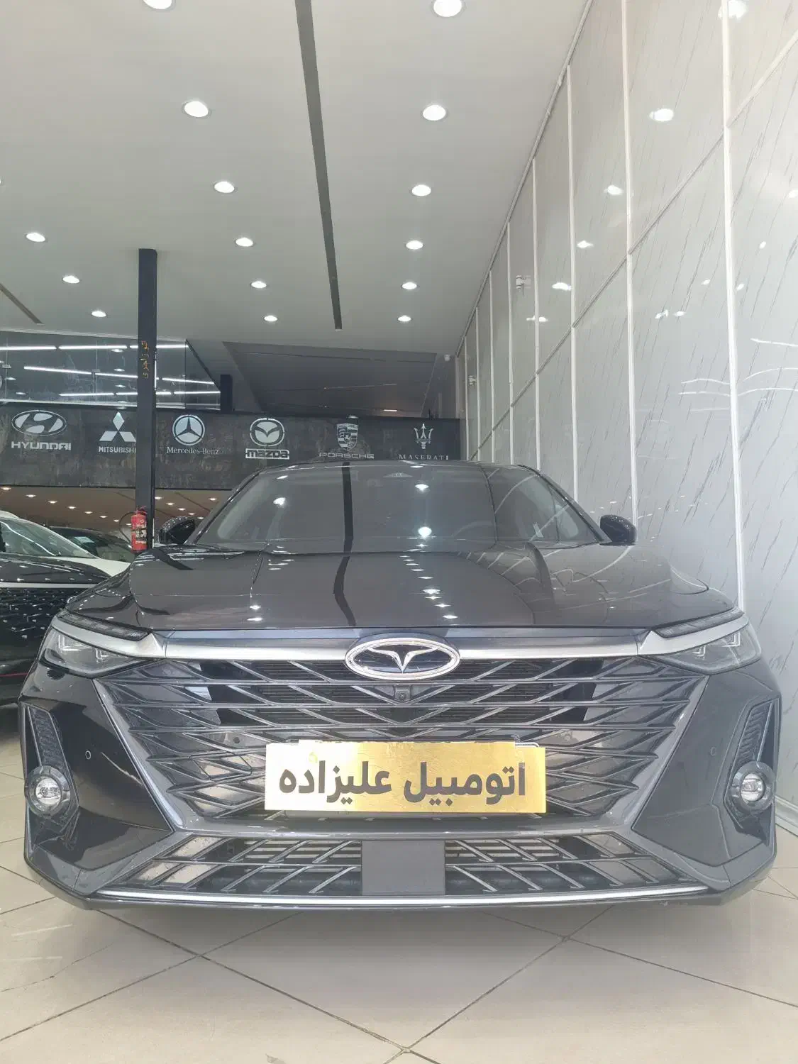 خودرو فونیکس، آریزو 8 آگهی ann_22477347