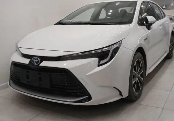 خودرو تویوتا، لوین آگهی ann_22477592