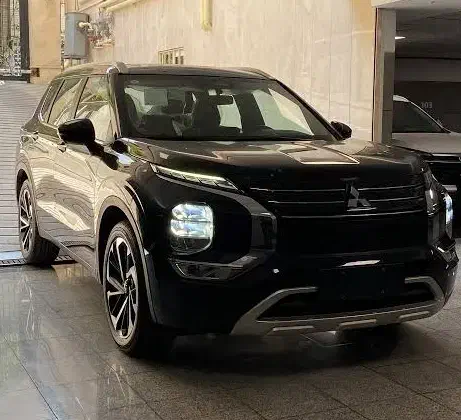 خودرو میتسوبیشی، اوتلندر آگهی ann_22478568