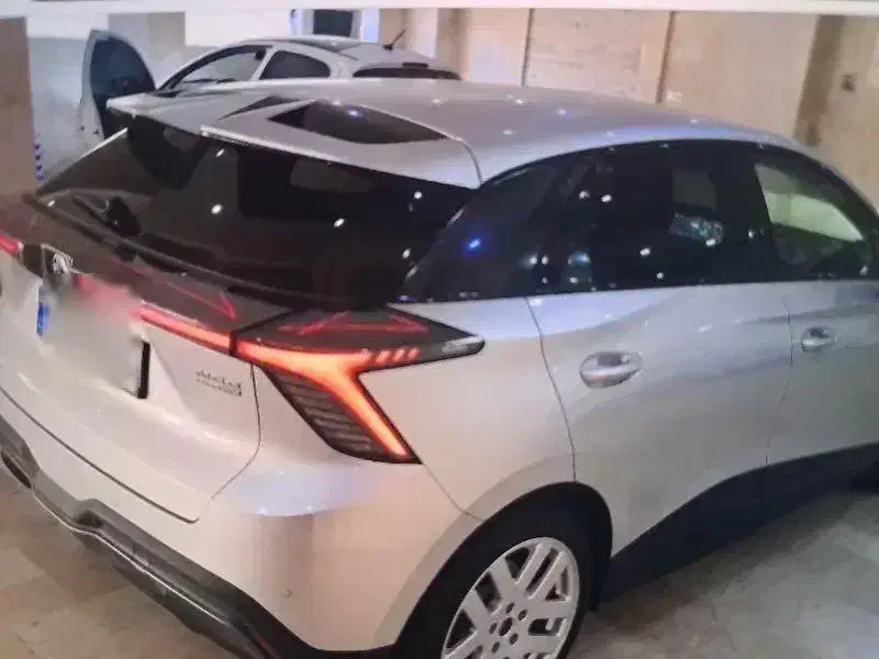 خودرو ام جی، 4EV آگهی ann_22479314