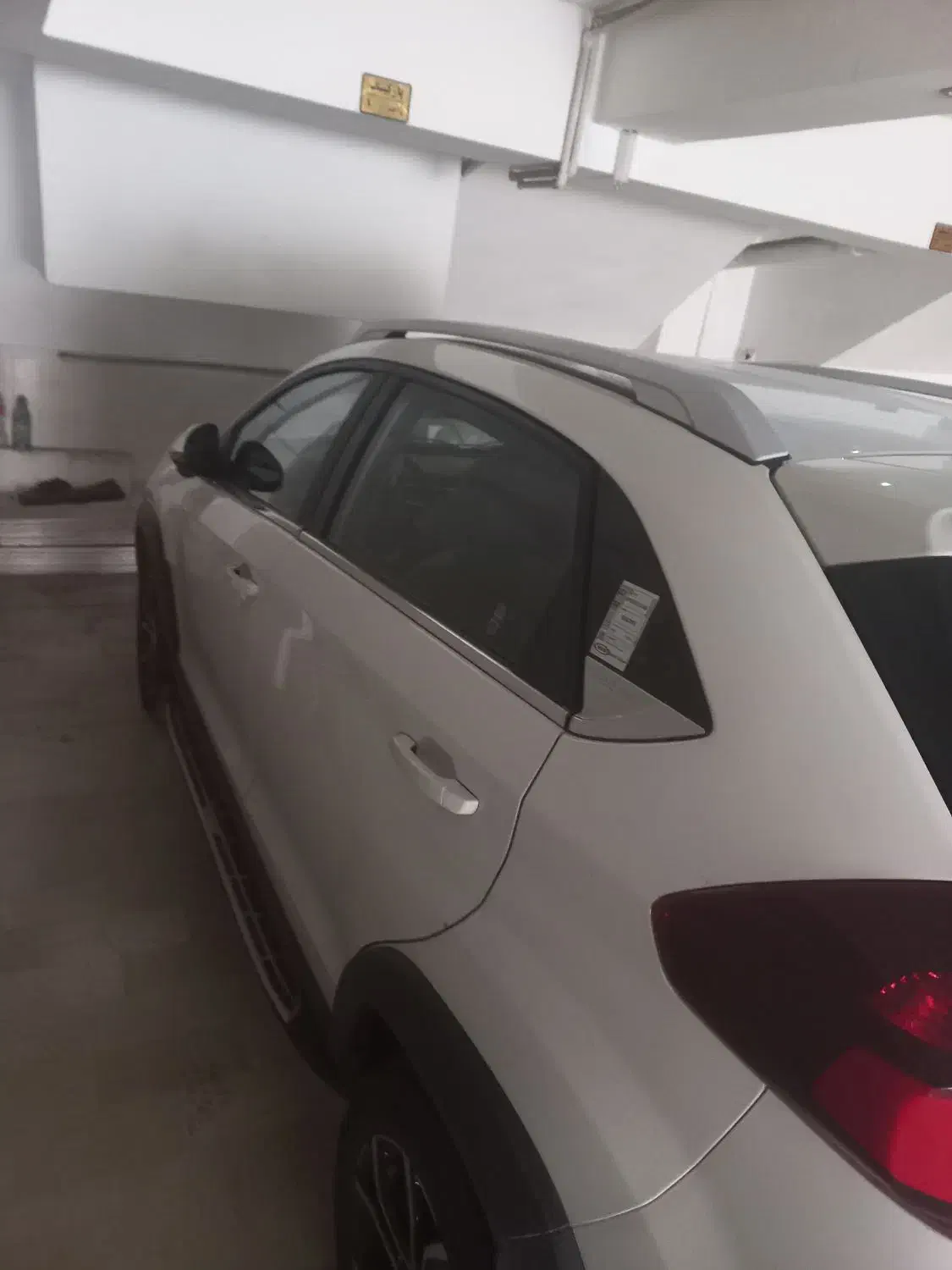 خودرو ام وی ام، X22 آگهی ann_22480370