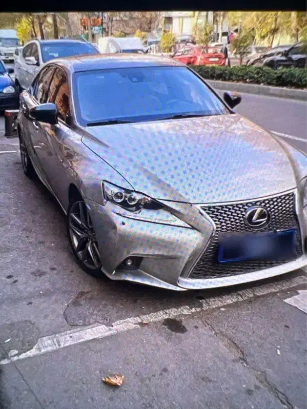 خودرو لکسوس، IS آگهی ann_22499283