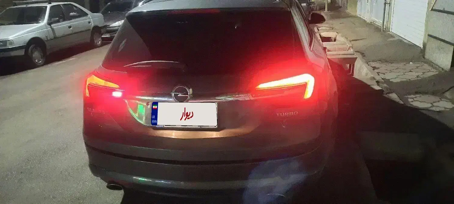 خودرو اپل، اینسیگنیا آگهی ann_22530730