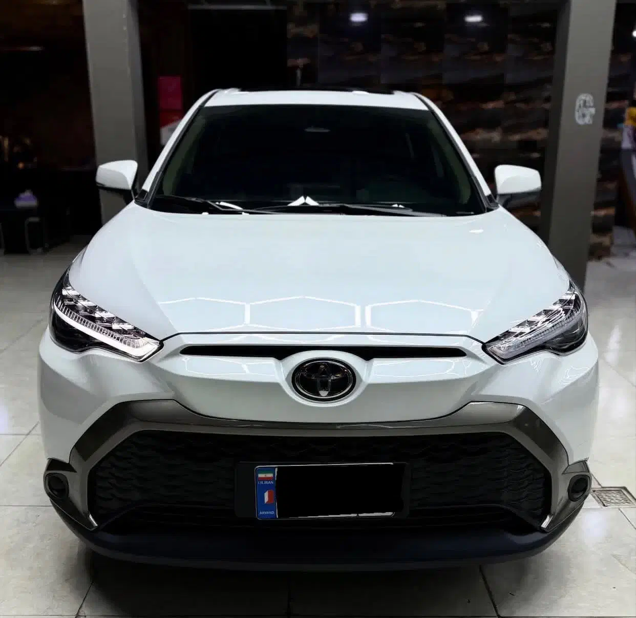 خودرو تویوتا، فرانت لندر آگهی ann_22534784