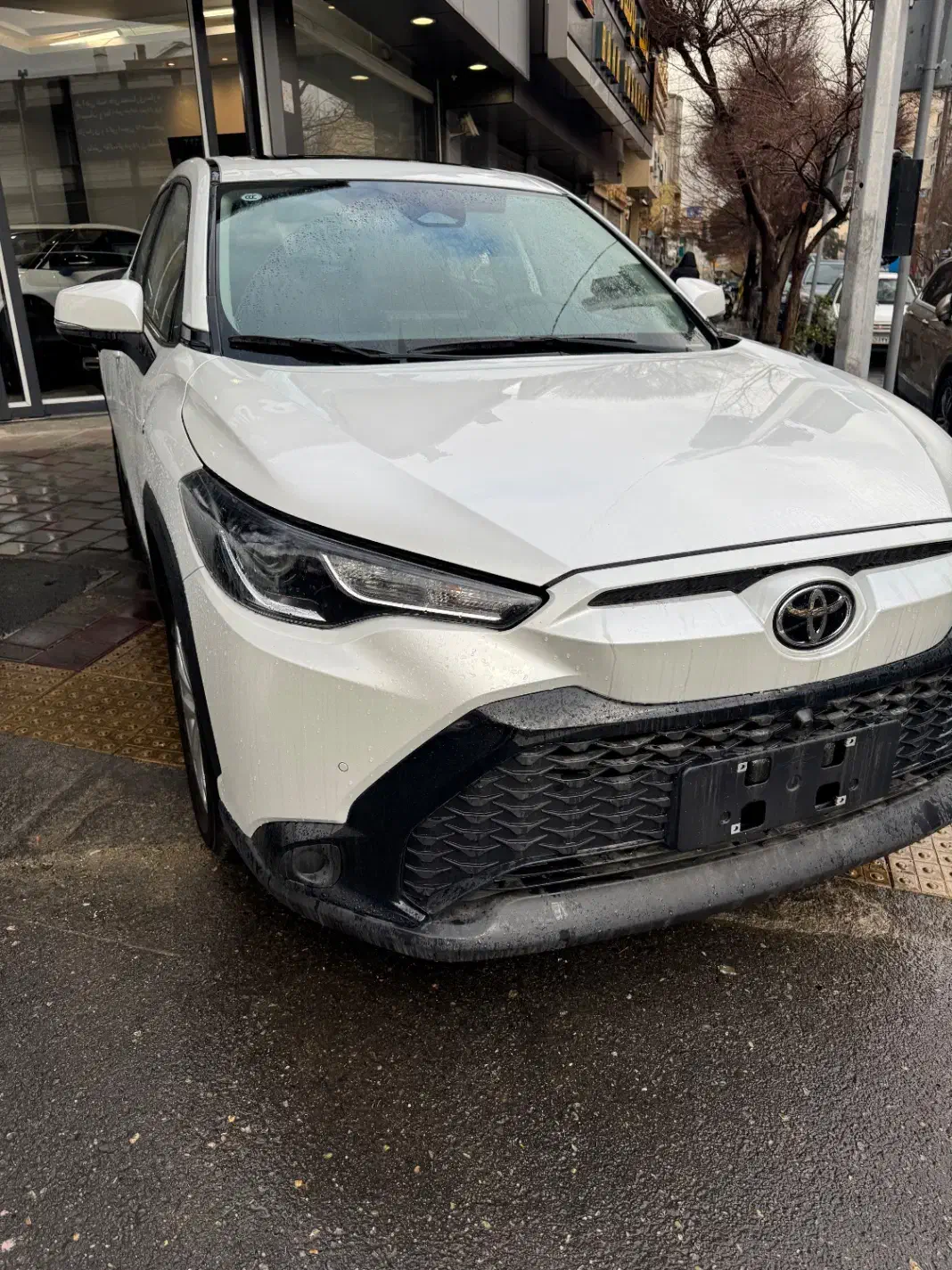 خودرو تویوتا، فرانت لندر آگهی ann_22539721