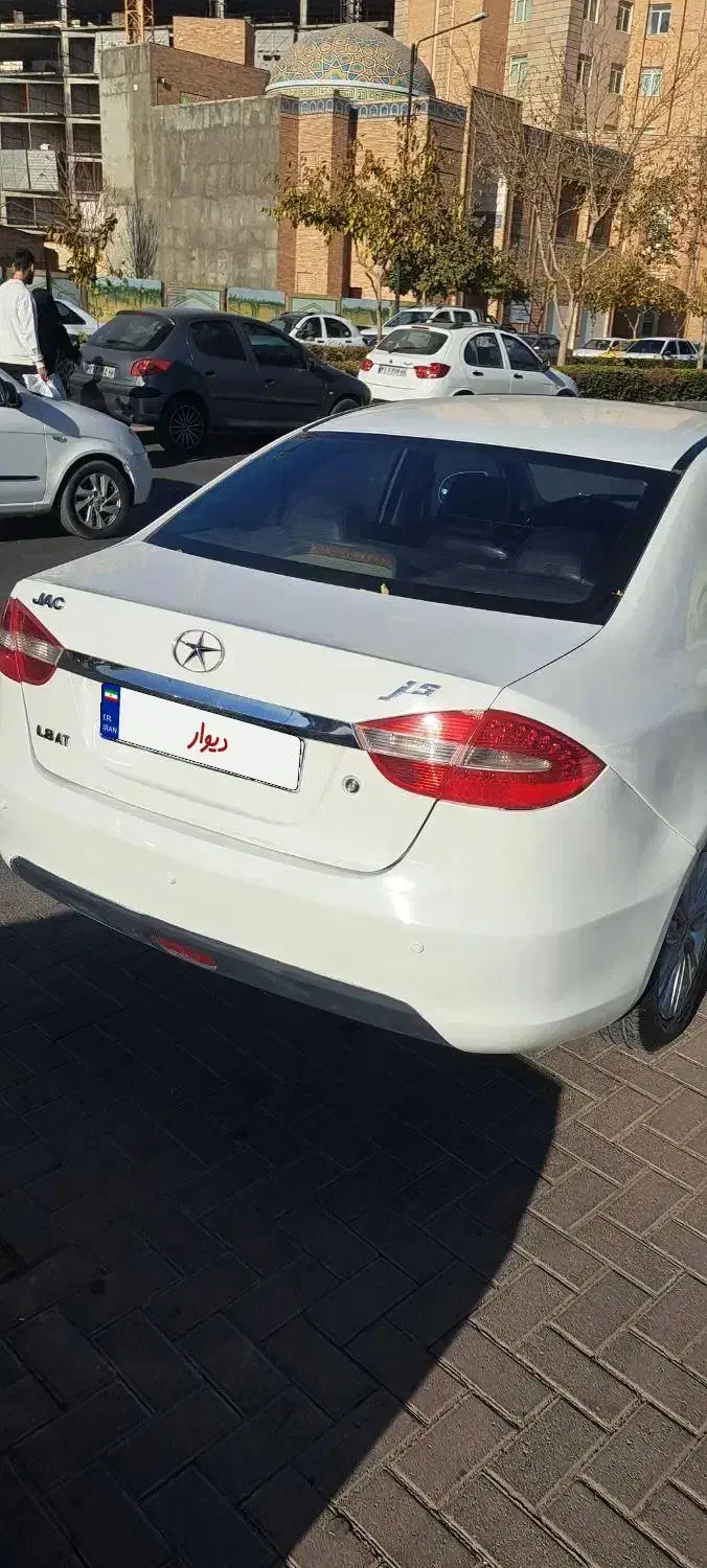 خودرو جک، J5 آگهی ann_22601501