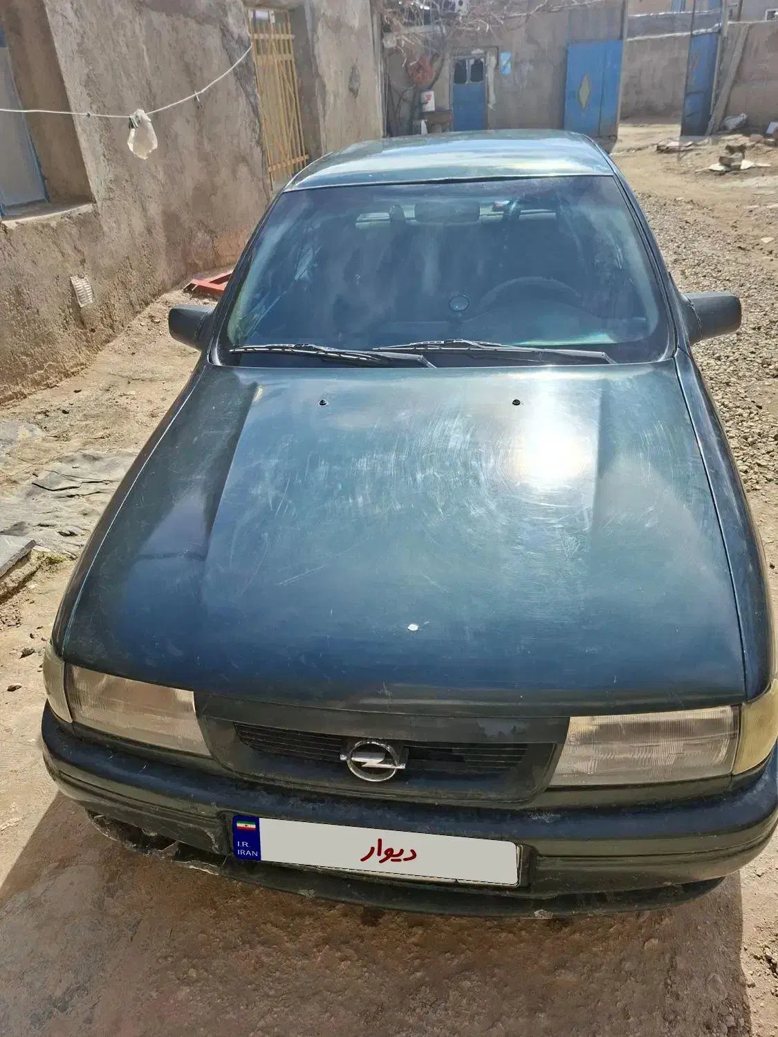 خودرو اپل، وکترا آگهی ann_22630886