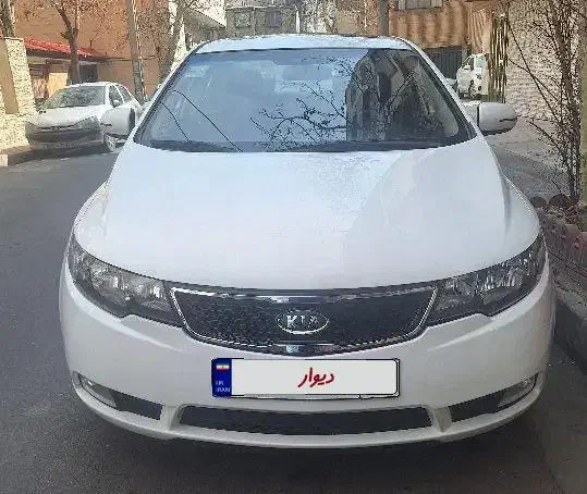 خودرو کیا، سراتو مونتاژ آگهی ann_22700376