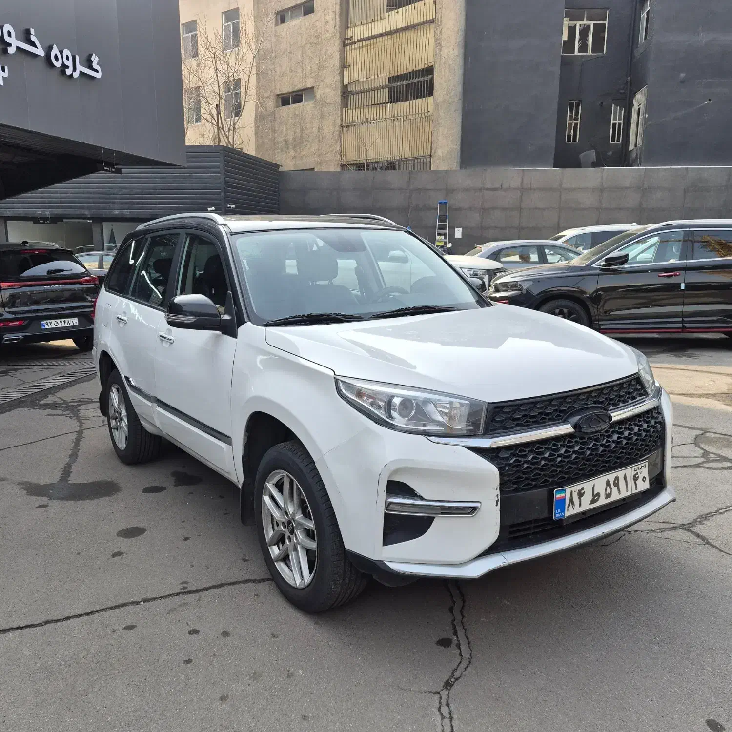 خودرو ام وی ام، X33 آگهی ann_22758108