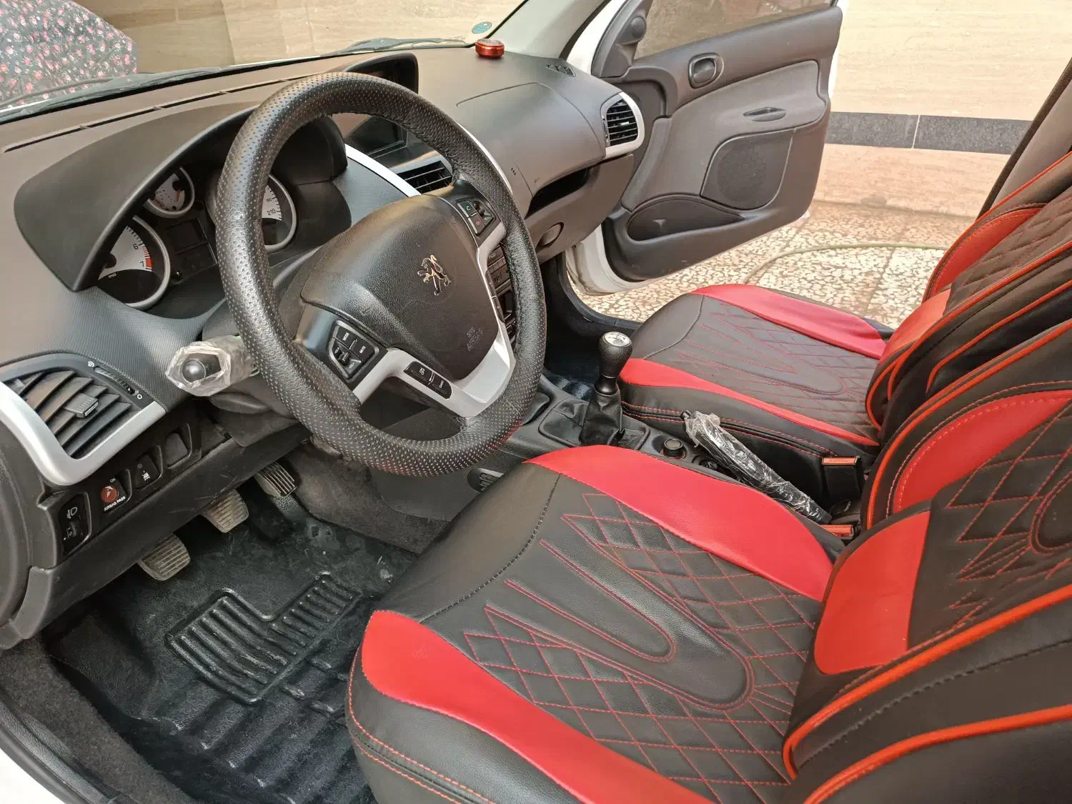 خودرو پژو، 207 آگهی ann_22790002