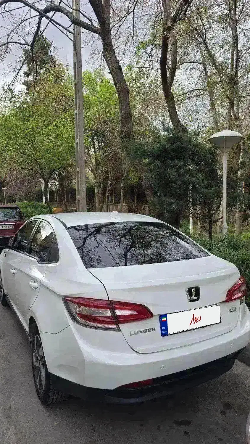 خودرو لوکسژن، U6 آگهی ann_23086822