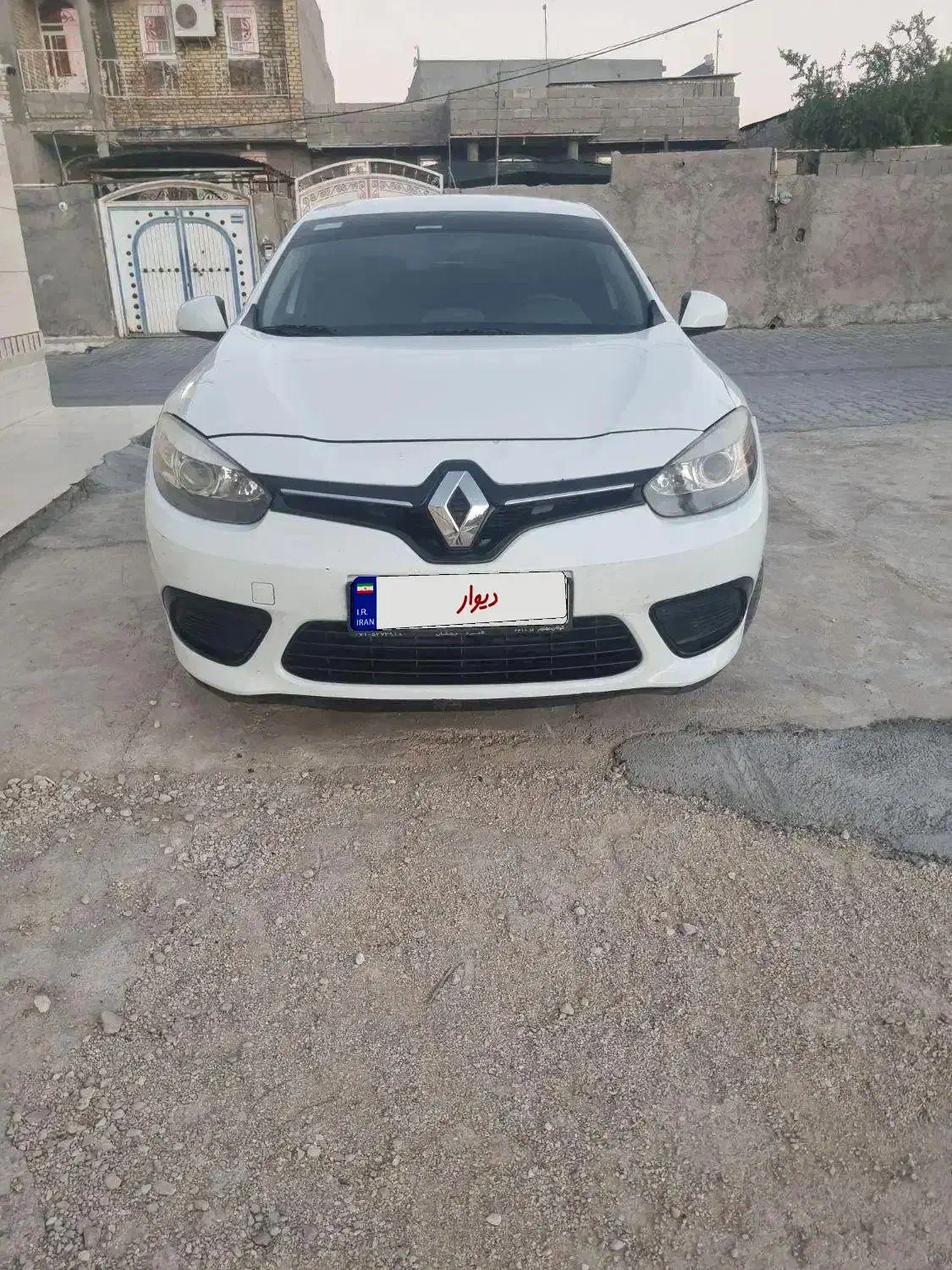 خودرو رنو، فلوئنس آگهی ann_23164354