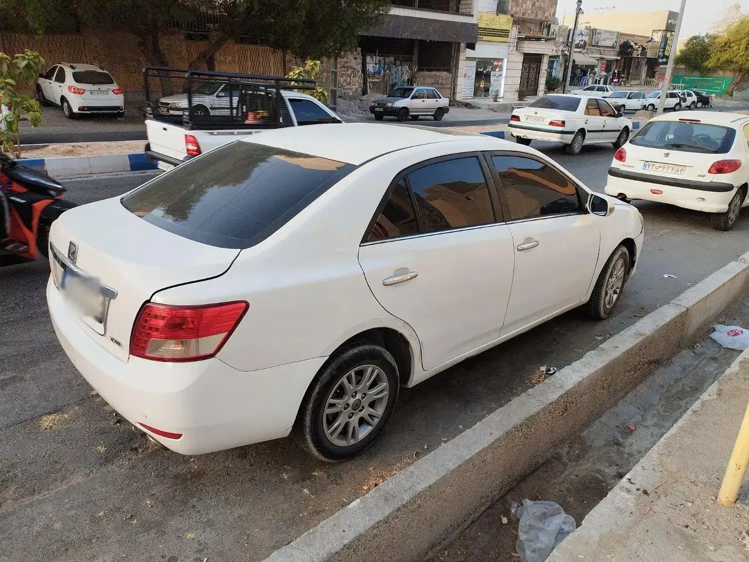 خودرو زوتی، Z300 آگهی ann_23170929
