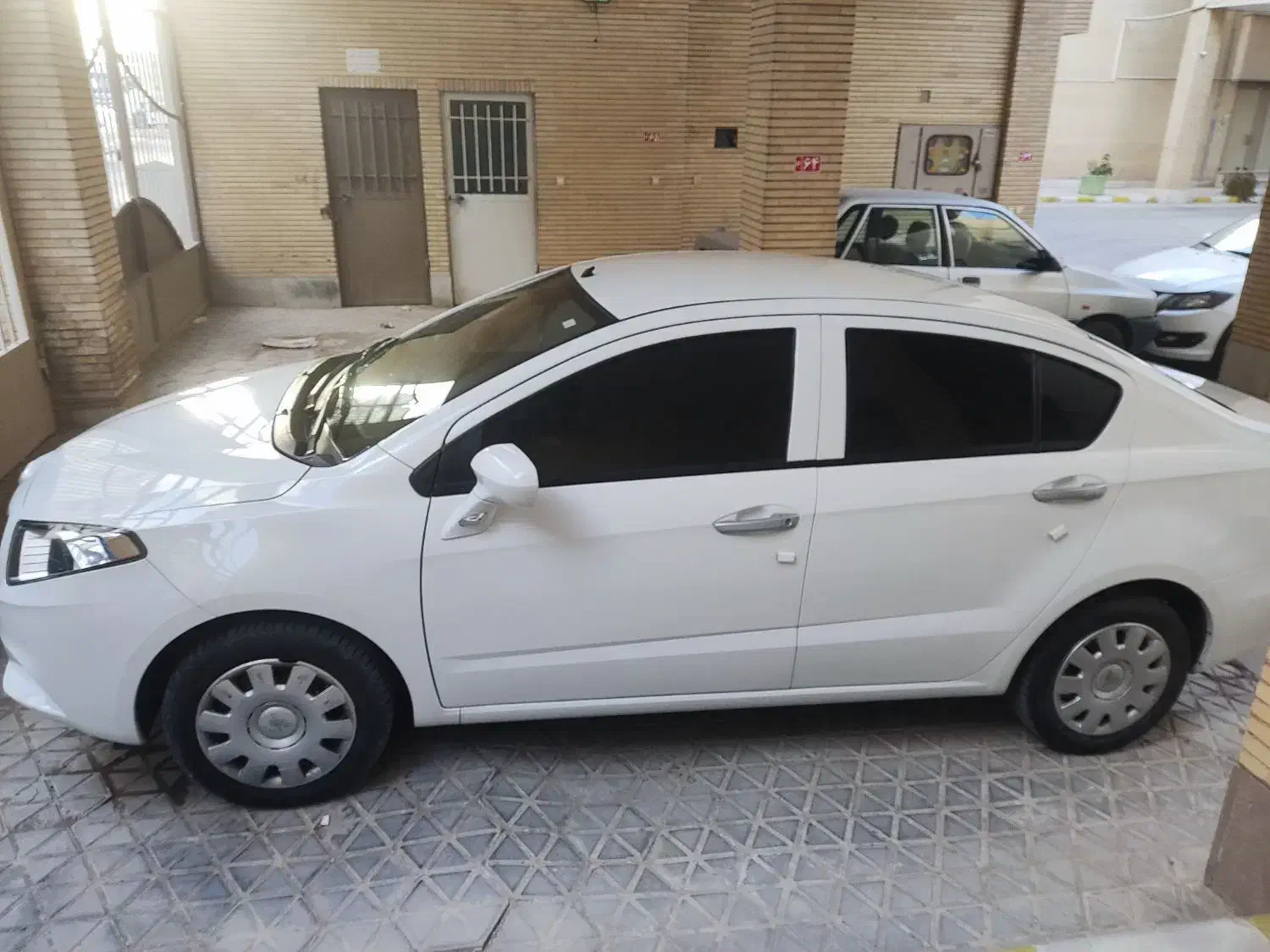 خودرو برلیانس، H230 آگهی ann_23184495