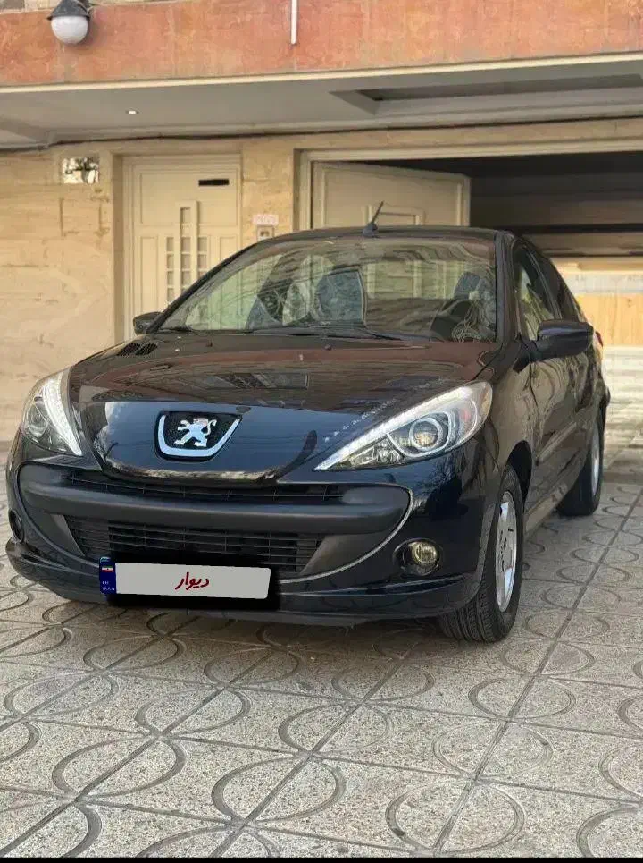 خودرو پژو، ۲۰۷ صندوق دار آگهی ann_23189294