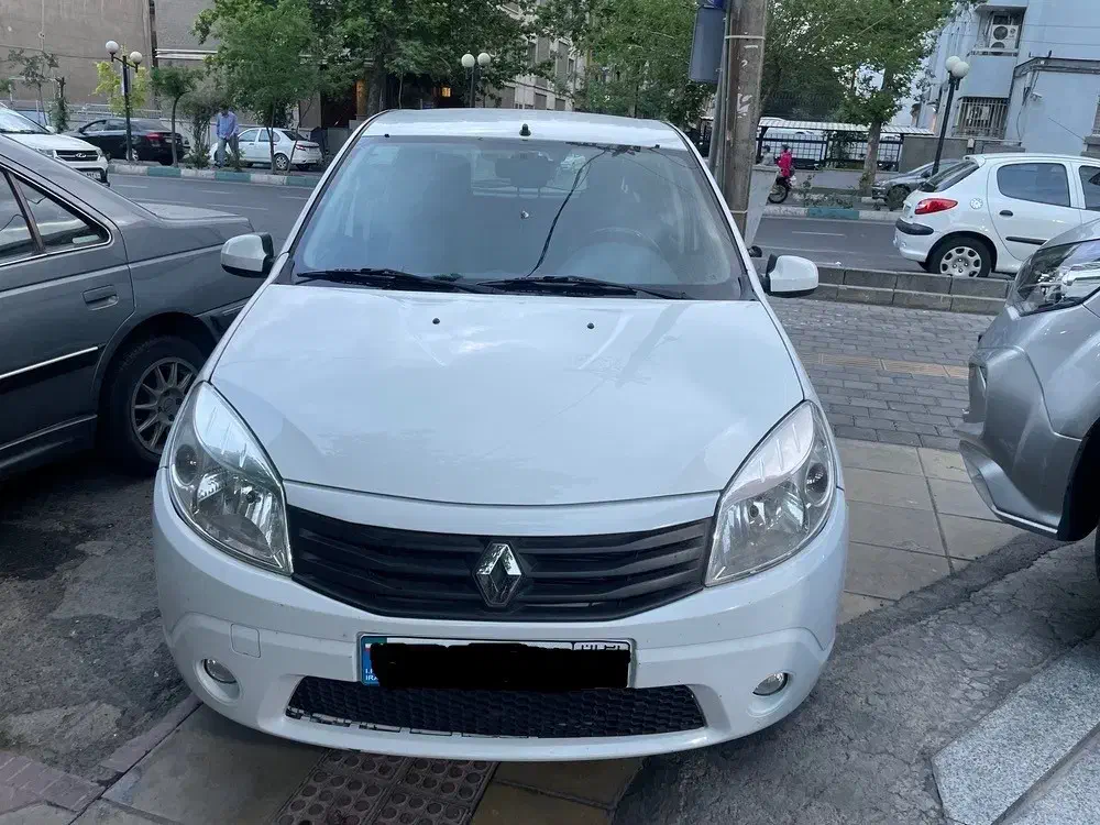 خودرو رنو، ساندرو آگهی ann_23191185