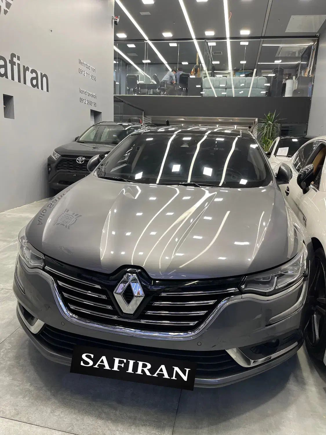 خودرو رنو، تالیسمان آگهی ann_23192829